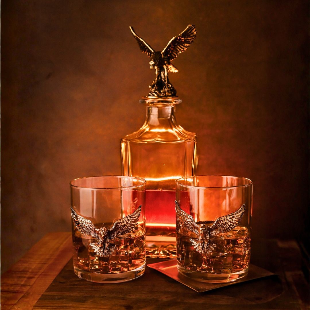 Gold Eagle Decanter & Whiskey Glass Set