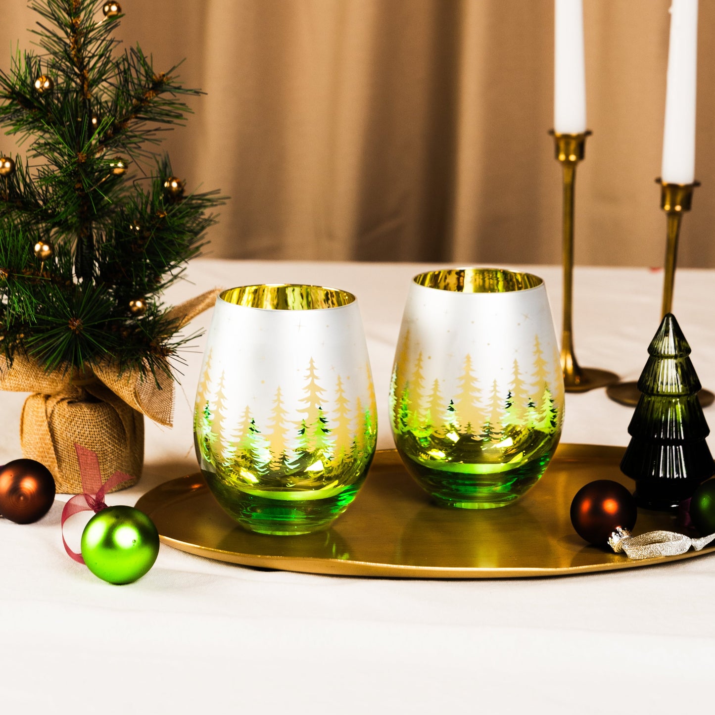 Green Christmas Wine Glass Collection