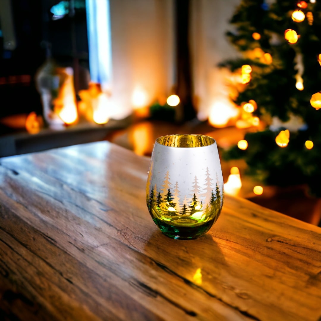 Festive Foliage Christmas Engraved 12oz Stemless Wine Glass