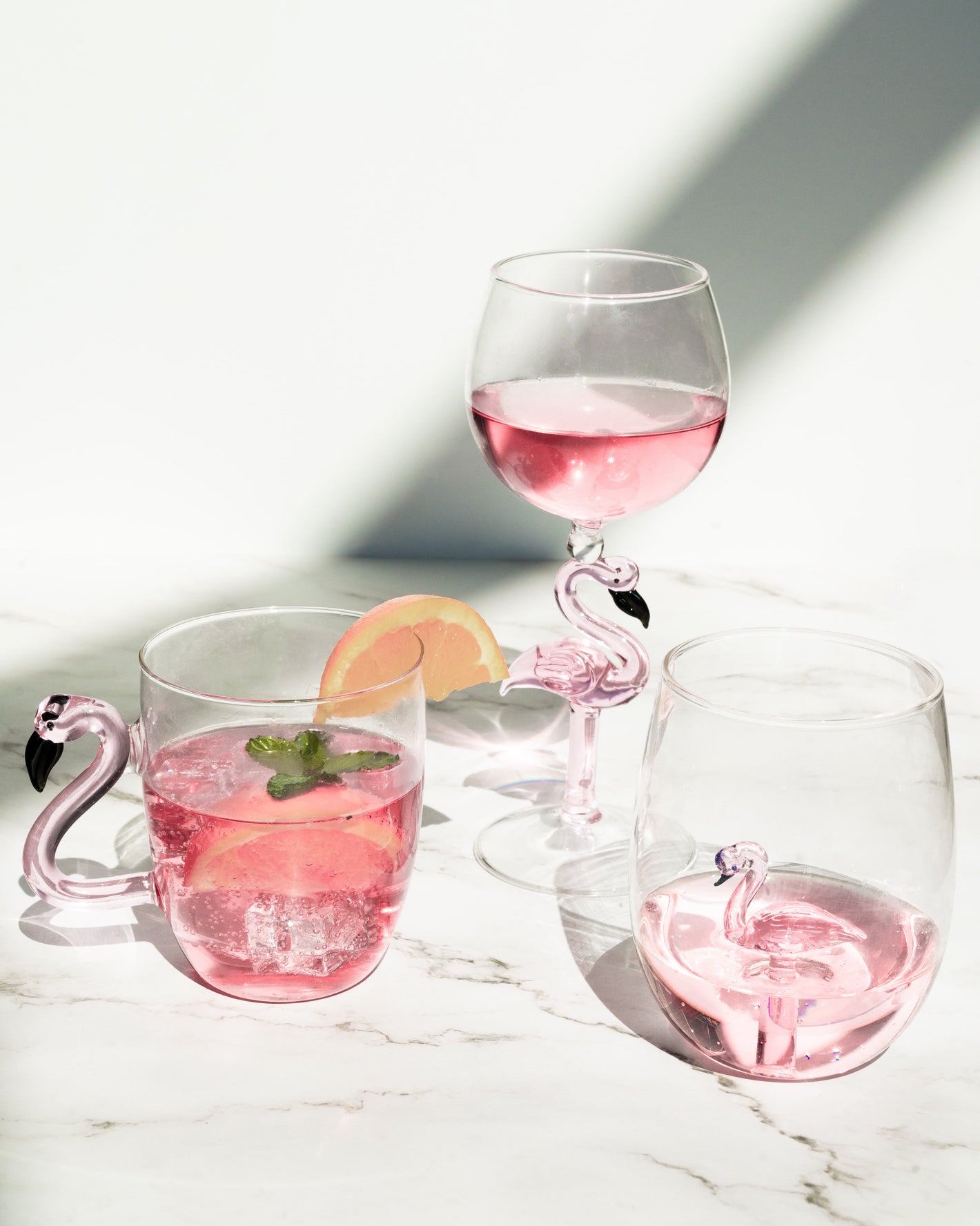 Gourmet Art 2-Piece Flamingo 20 oz. Durable Acrylic Plastic Wine Glass,  Ideal for Wine and Beverage 