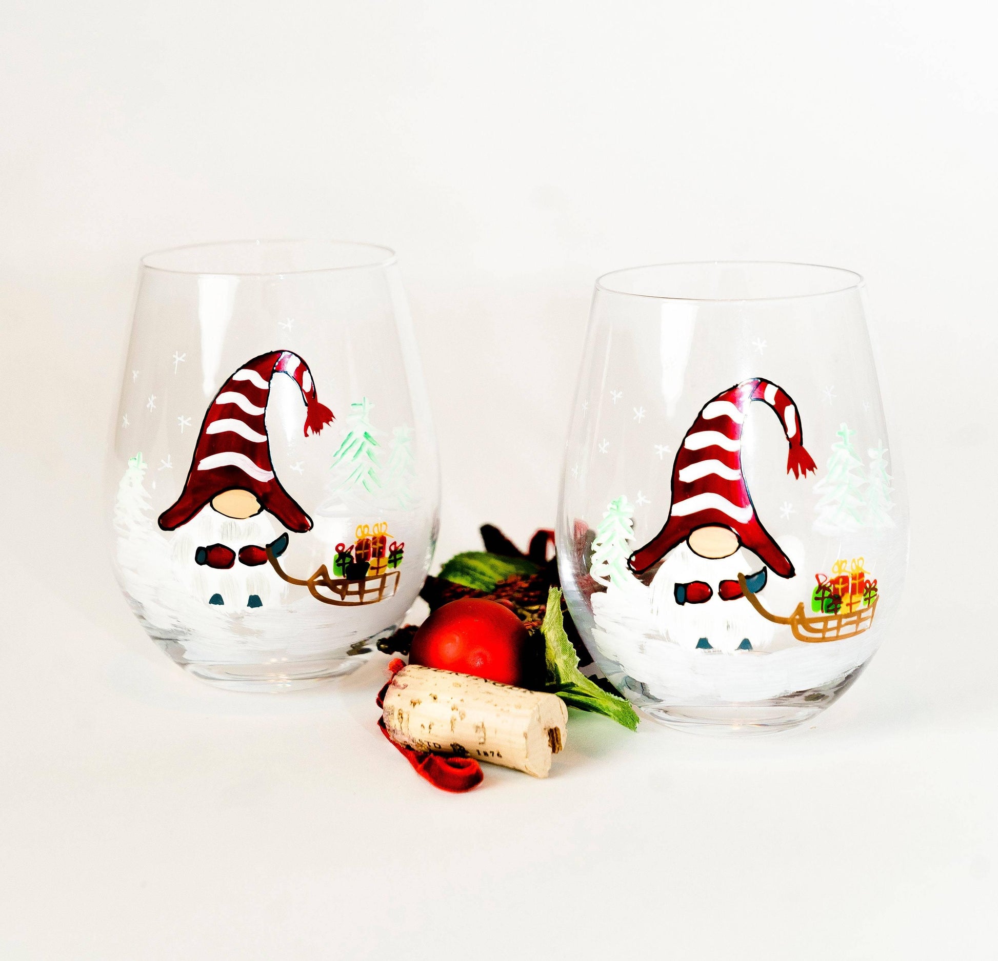 Christmas Wine Glasses Hand Painted Elves and Wine Glass Charms Set of 2,  Holiday Tableware, Christmas Decor 
