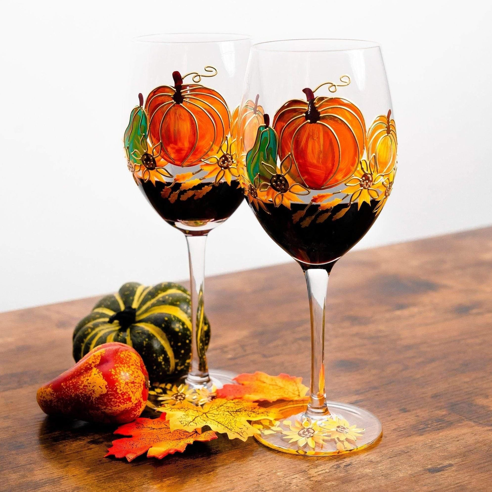 https://jerseyartglass.com/cdn/shop/products/jersey-art-glass-thanksgiving-wine-glasses-set-of-2-thanksgiving-decorations-for-table-fall-wedding-decor-fall-centerpiece-pumpkin-mug-30642910396580.jpg?v=1683480066&width=1946