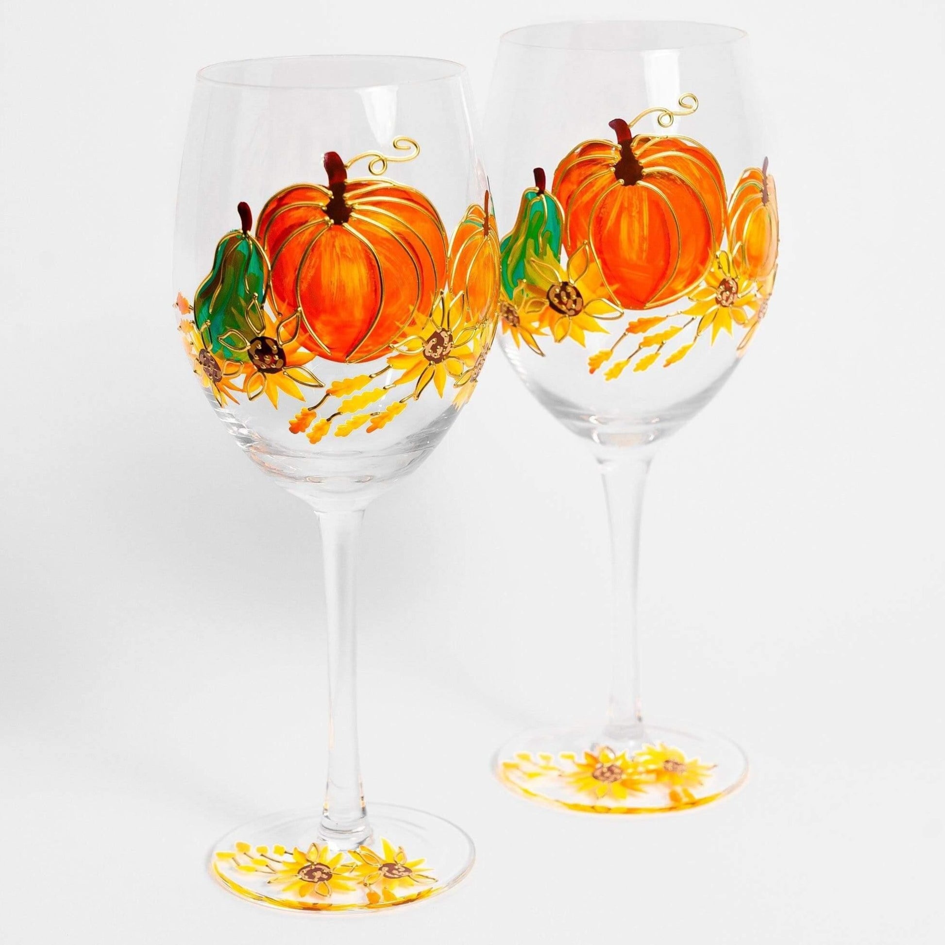 https://jerseyartglass.com/cdn/shop/products/jersey-art-glass-thanksgiving-wine-glasses-set-of-2-thanksgiving-decorations-for-table-fall-wedding-decor-fall-centerpiece-pumpkin-mug-30642964431012.jpg?v=1698342991&width=1946